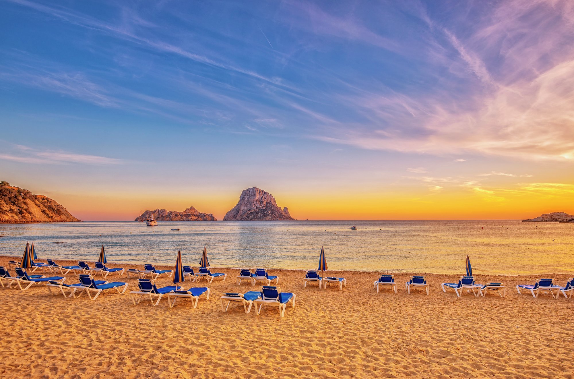 Luxury yacht charter in Ibiza