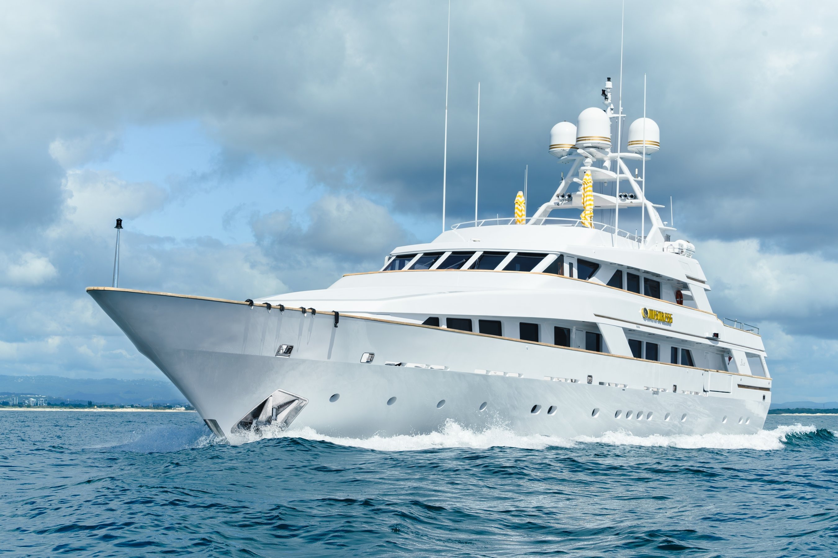 MISTRESS 46m yacht for sale
