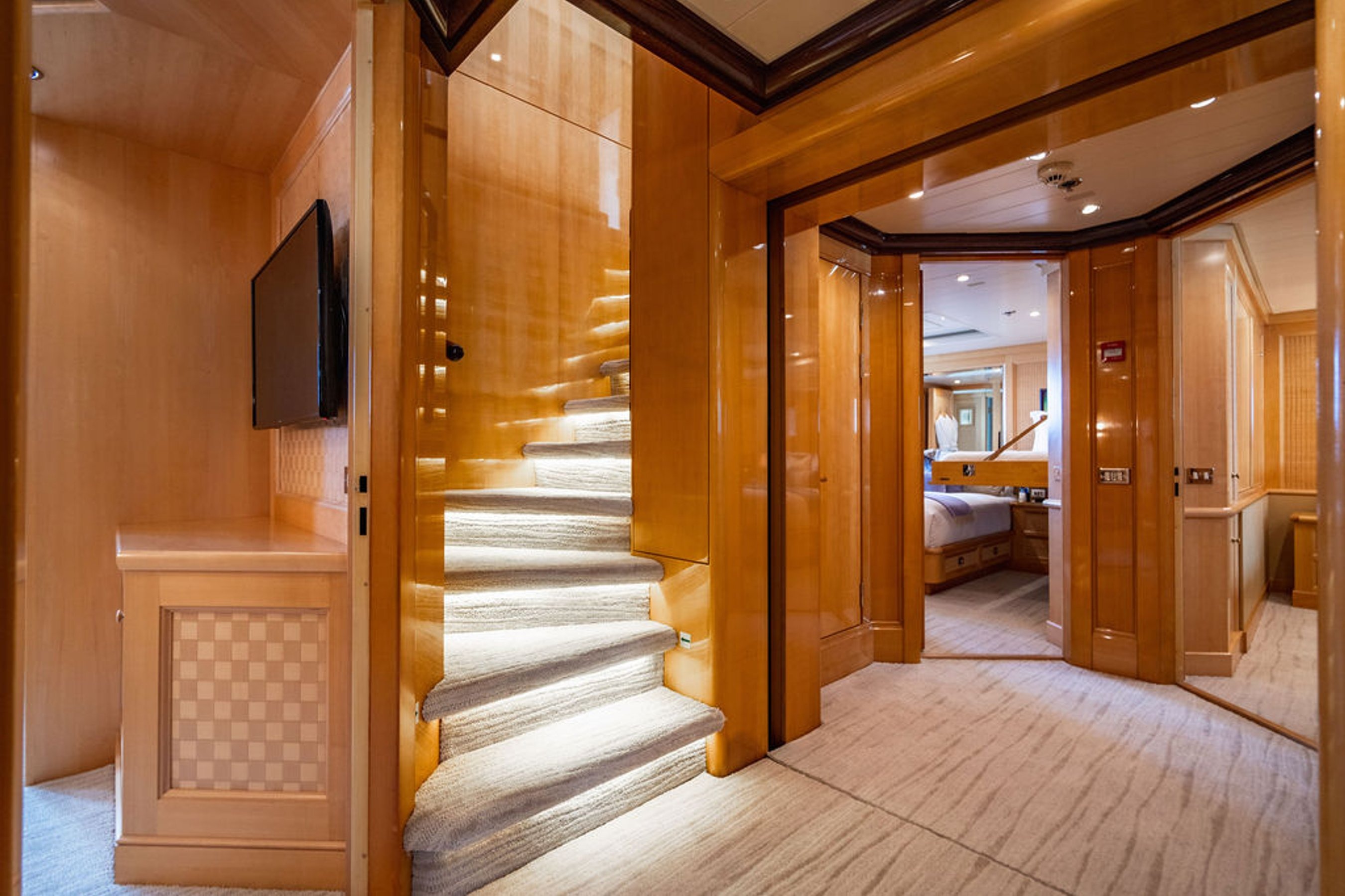 NITA K II gallery — image 9