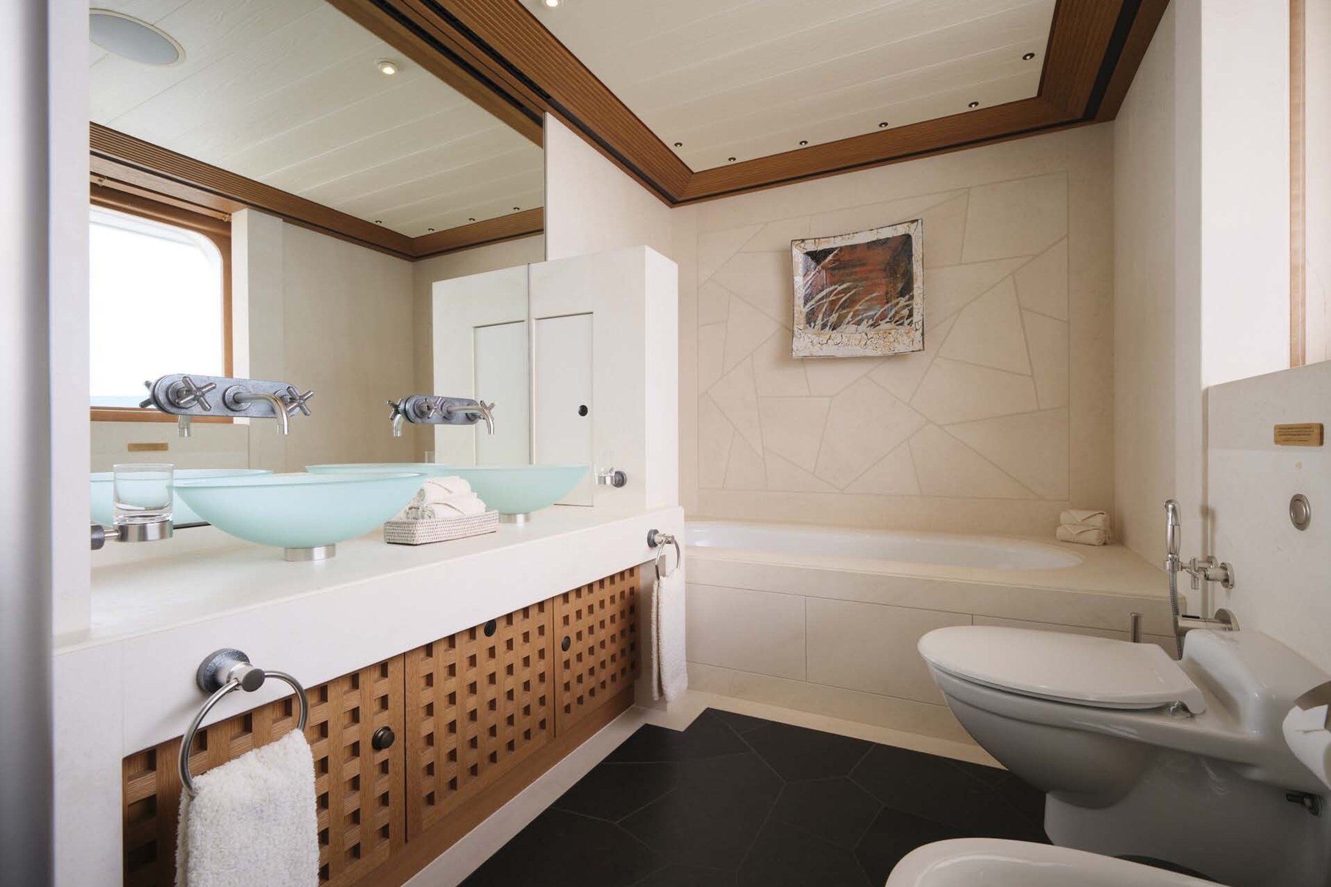 PELORUS gallery — image 26