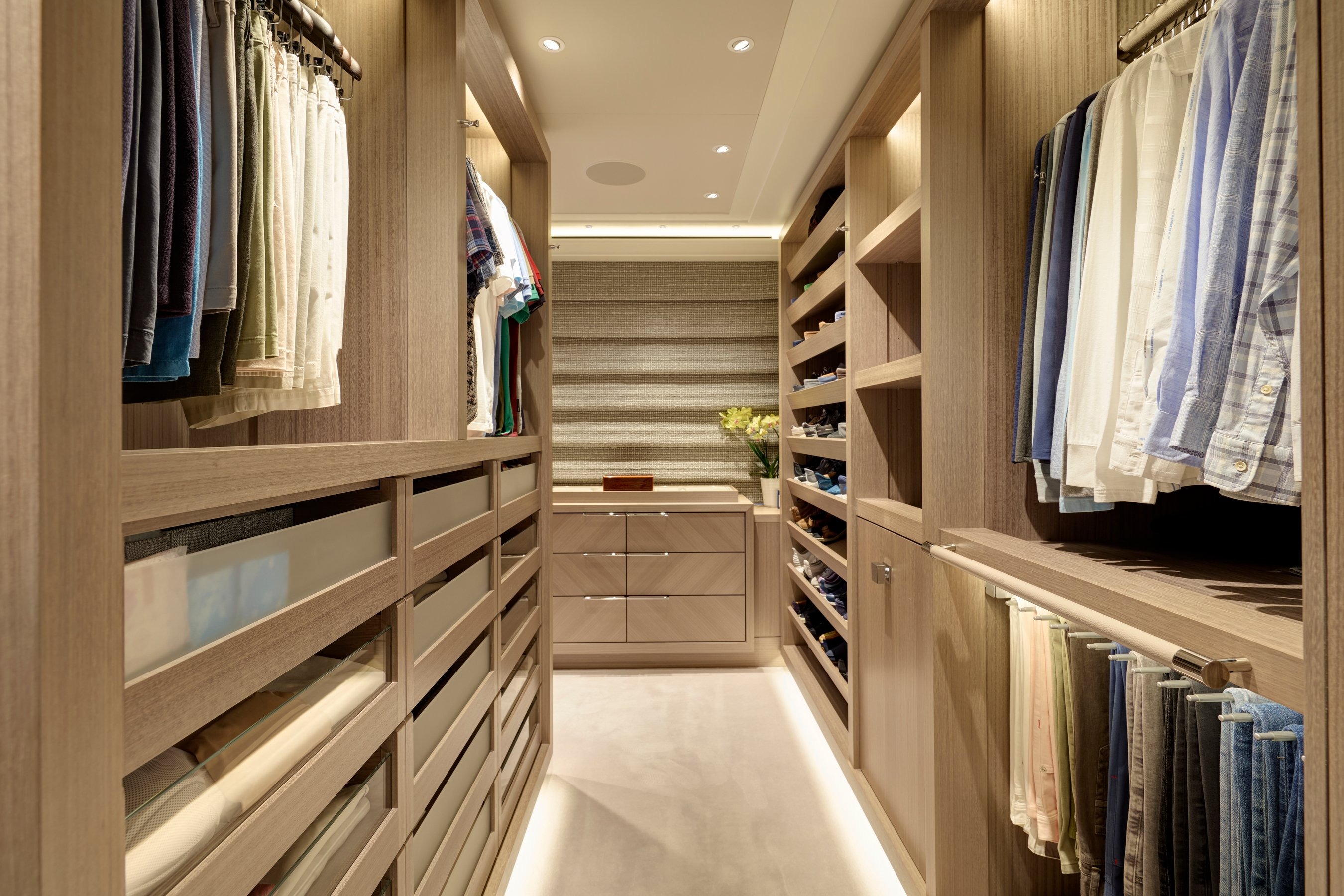 VANISH gallery — image 13