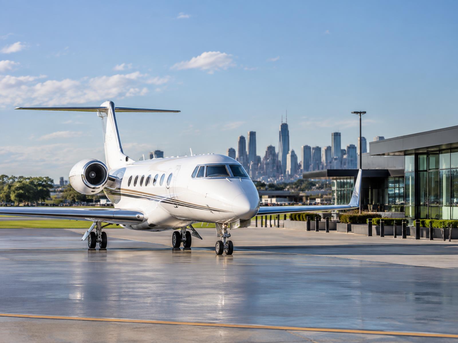 Private jet arriving in Melbourne