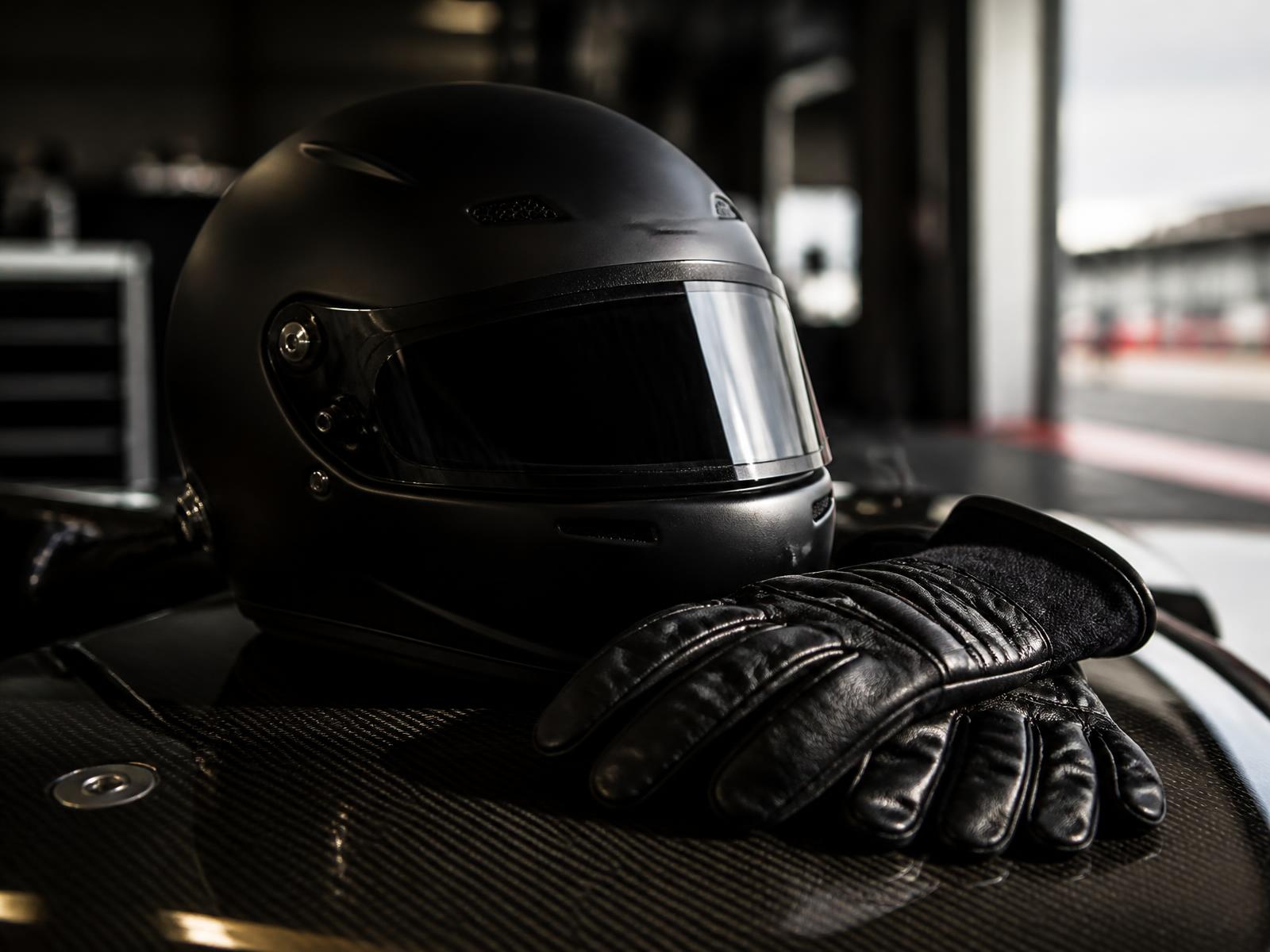 High-speed passenger laps